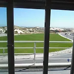 - Frente A E Vista Mar * Peniche