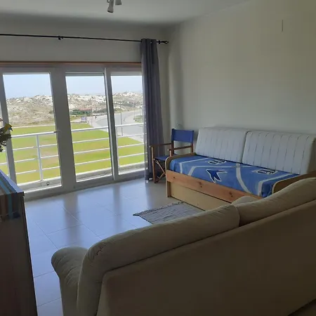 - Frente A E Vista Mar Apartment *