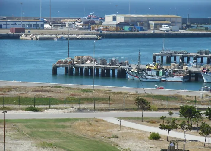 Apartamento - Frente à E Vista Mar Peniche